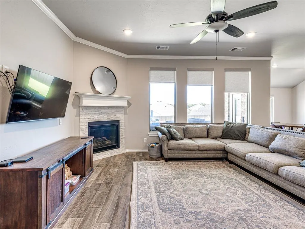 Photo 7 — 3032 Dudley Drive, Edmond, OK 73012