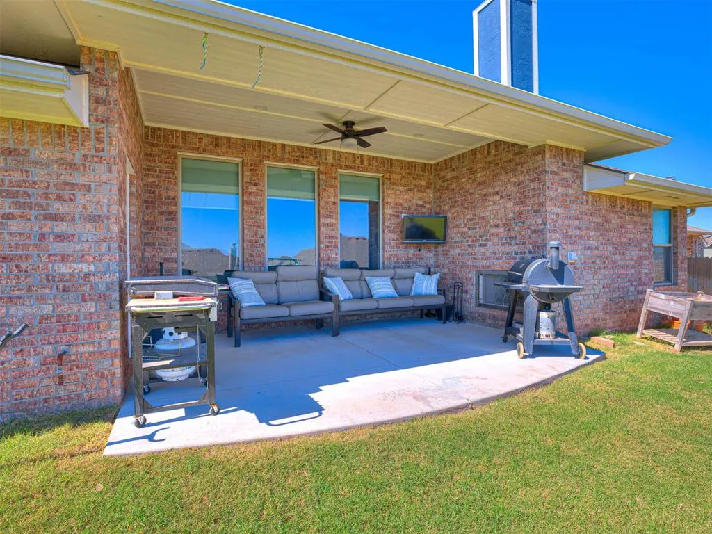 Photo 33 — 3032 Dudley Drive, Edmond, OK 73012