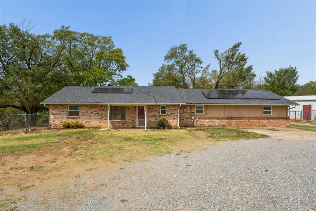 Photo 6 — 1658 County Road 1220, Tuttle, OK 73089