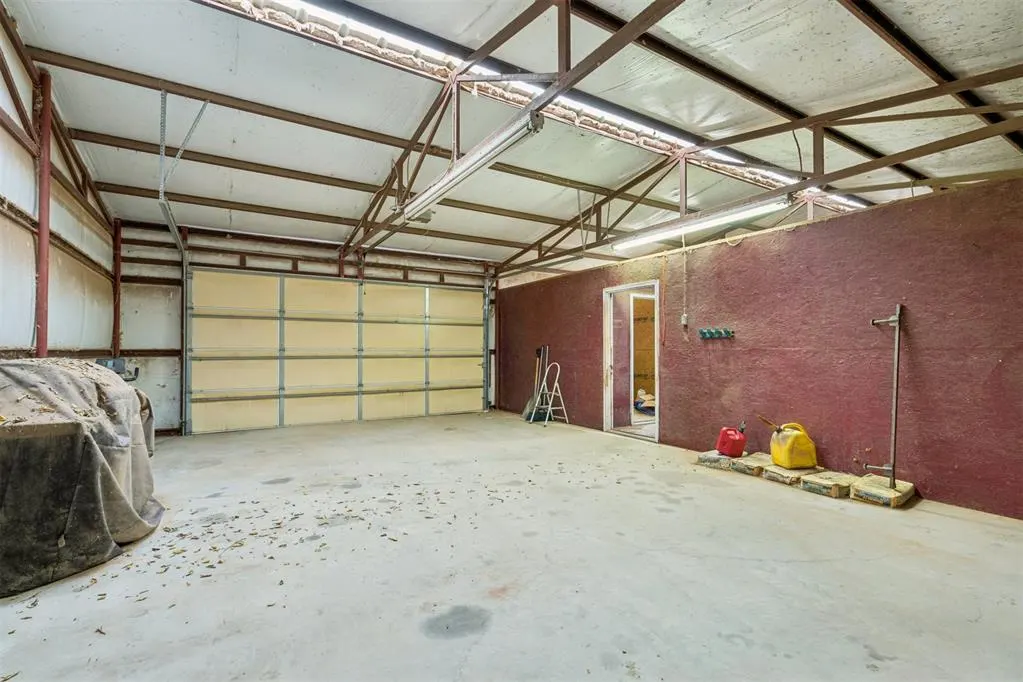 Photo 42 — 1658 County Road 1220, Tuttle, OK 73089