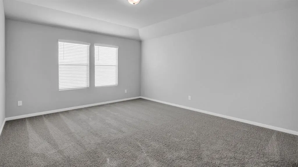 Photo 15 — 10316 Red Thistle Drive, Oklahoma City, OK 73131