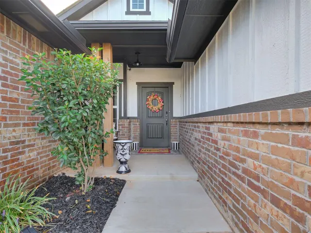 Photo 3 — 2777 Juneberry Lane, Newcastle, OK 73065