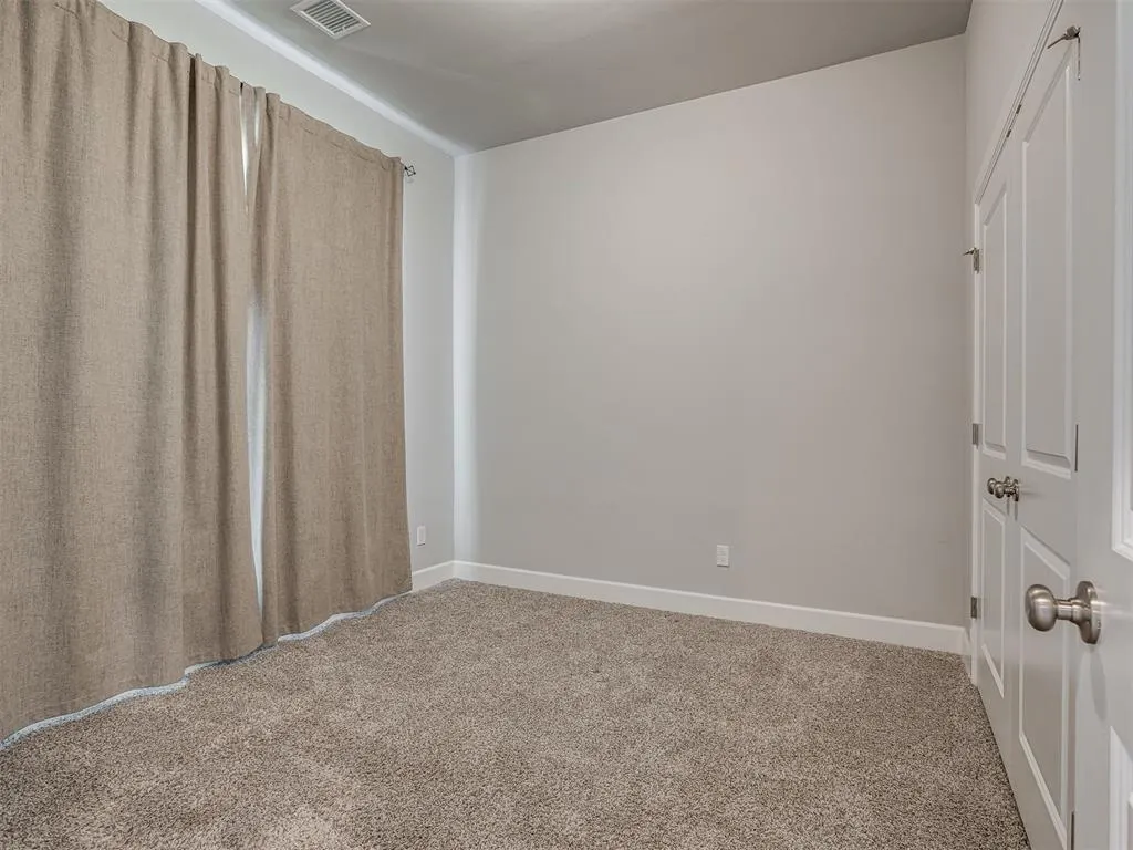 Photo 25 — 9300 NW 141st Street, Yukon, OK 73099