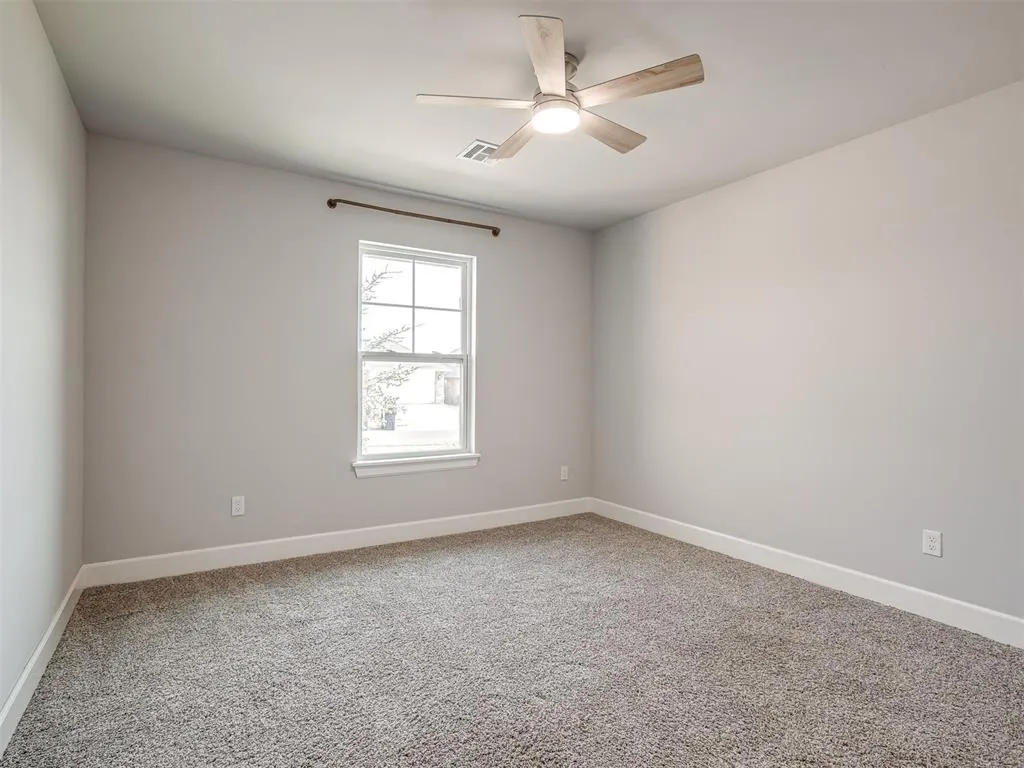 Photo 28 — 9300 NW 141st Street, Yukon, OK 73099