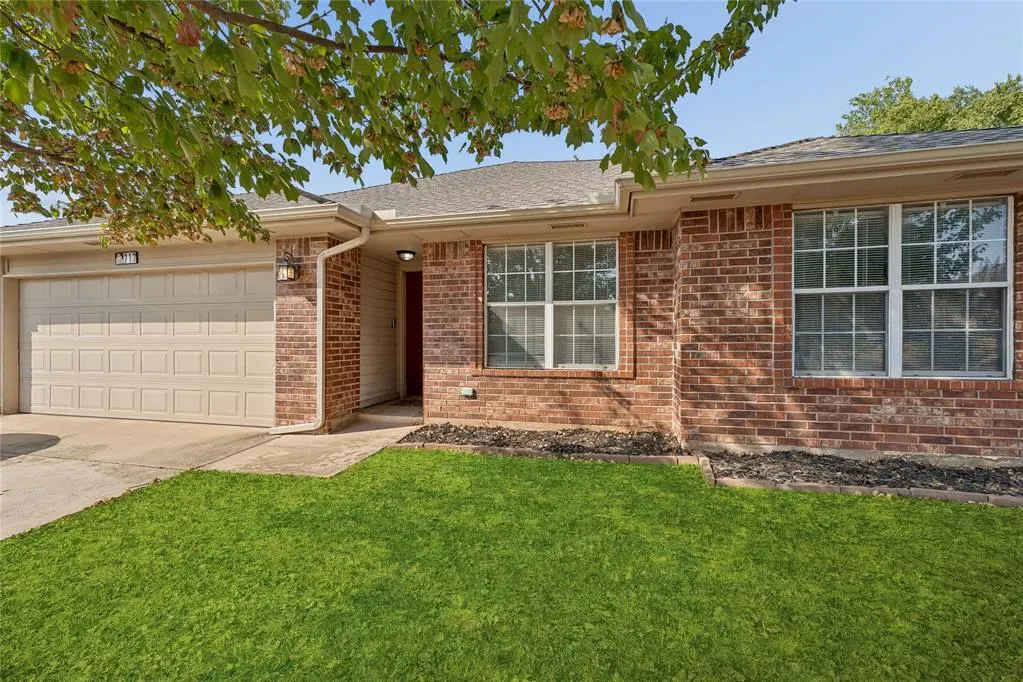Front exterior — 713 Cavecreek Street, Norman, OK 73071