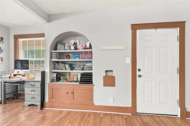 Photo 3 — 906 S Barker Avenue, El Reno, OK 73036