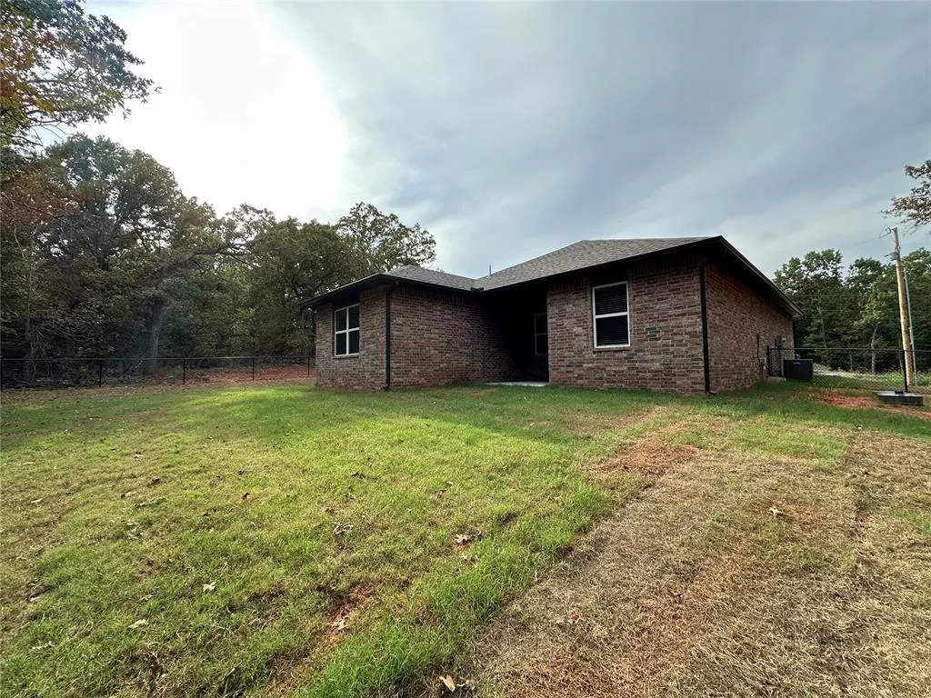 Photo 3 — 16790 Jigsaw Junction, Newalla, OK 74857