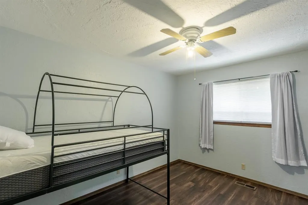 Photo 18 — 419 George L Cross Court, Norman, OK 73069