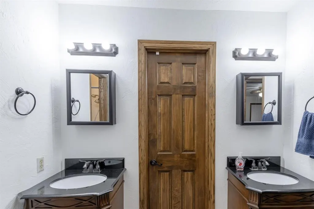 Photo 20 — 419 George L Cross Court, Norman, OK 73069