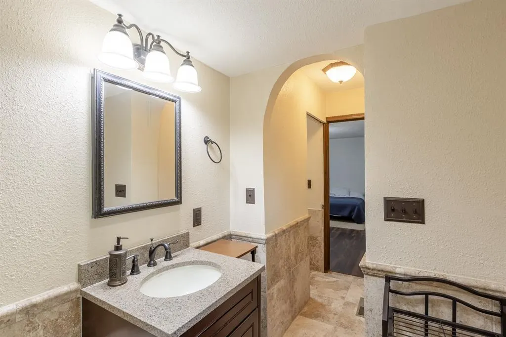 Photo 38 — 419 George L Cross Court, Norman, OK 73069