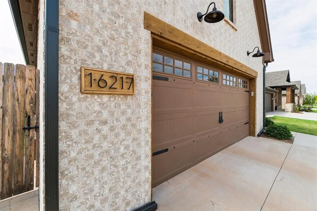 Photo 4 — 16217 Blackberry Farm Road, Edmond, OK 73013