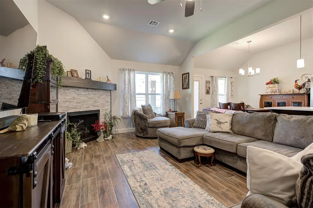 Photo 12 — 1209 SW 140th Street, Oklahoma City, OK 73170