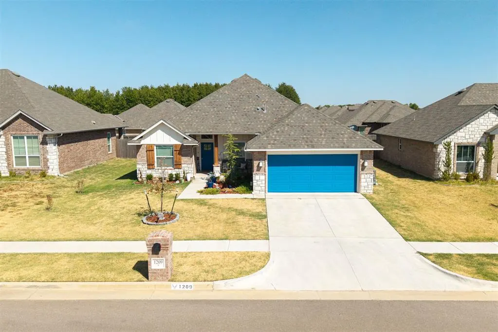Photo 43 — 1209 SW 140th Street, Oklahoma City, OK 73170