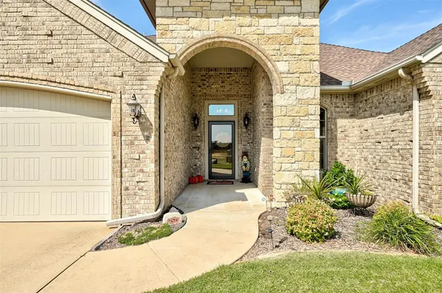 Photo 5 — 13221 Brampton Way, Yukon, OK 73099