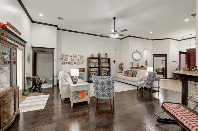 Photo 8 — 13221 Brampton Way, Yukon, OK 73099