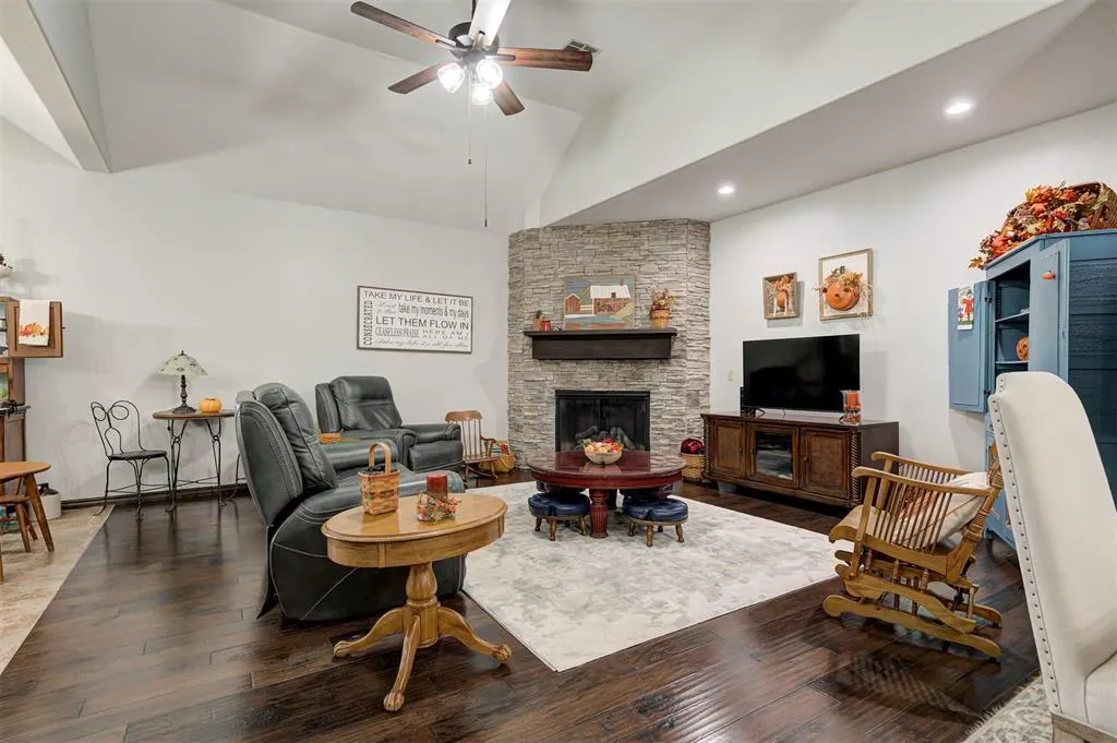 Photo 13 — 13221 Brampton Way, Yukon, OK 73099