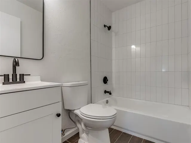 Photo 7 — 3312 NW 16th Street, Oklahoma City, OK 73107