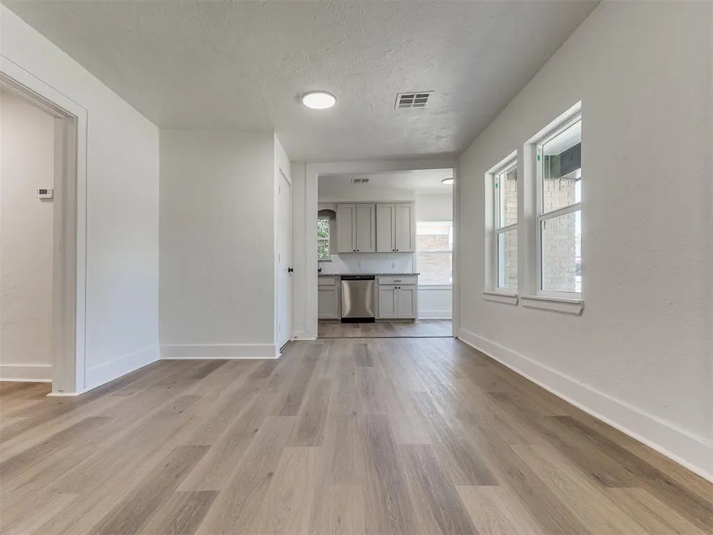 Photo 12 — 3312 NW 16th Street, Oklahoma City, OK 73107