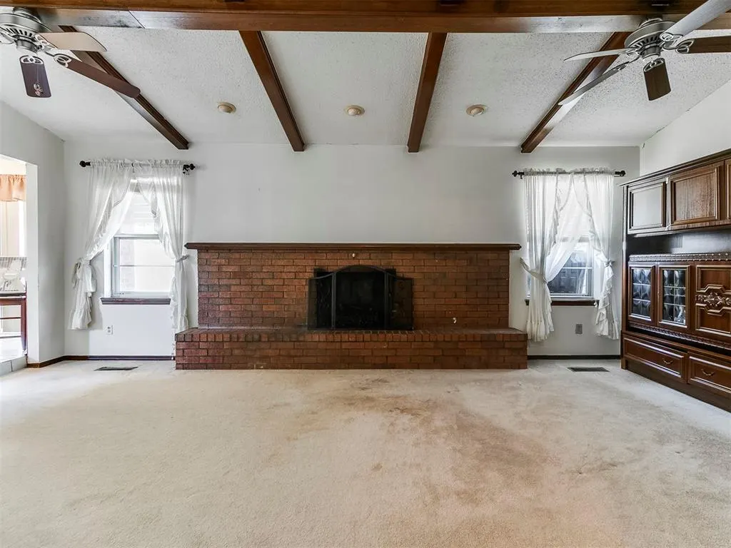 Photo 17 — 709 Wood Crest Street, Moore, OK 73160