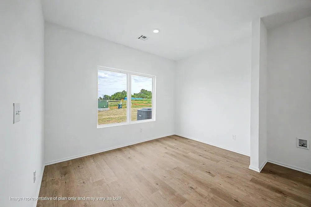 Photo 6 — 3500 Maggie Road, Mustang, OK 73064