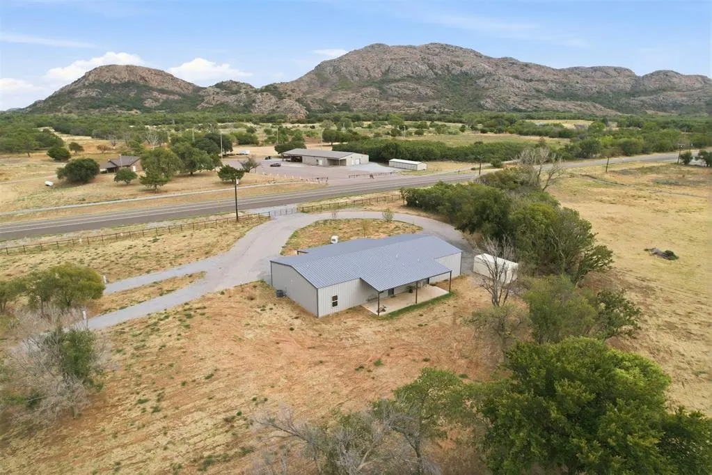 Photo 41 — 14721 HWY 44A, Lone Wolf, OK 73655