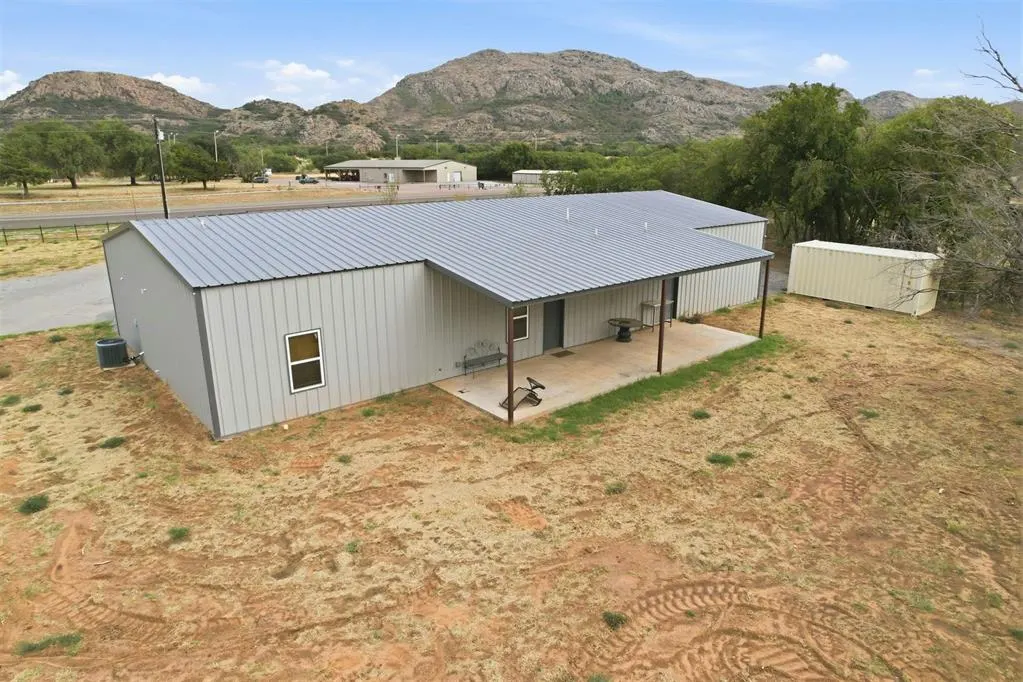 Photo 43 — 14721 HWY 44A, Lone Wolf, OK 73655