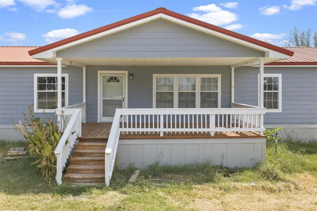 Front exterior — 23600 State Highway 76, Ratliff City, OK 73481