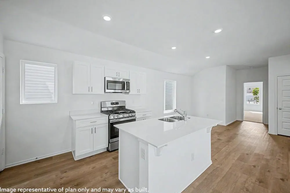 Photo 3 — 3512 Maggie Road, Mustang, OK 73064