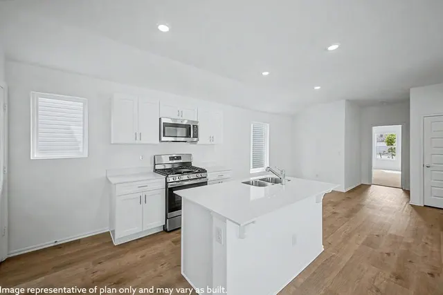 Photo 3 — 3512 Maggie Road, Mustang, OK 73064