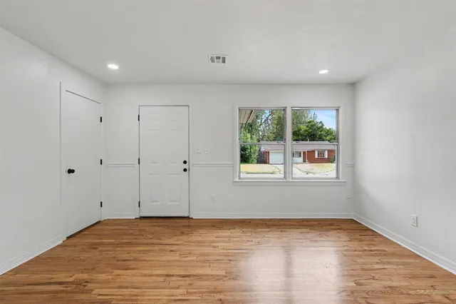 Photo 2 — 1727 N Sapulpa Avenue, Oklahoma City, OK 73107