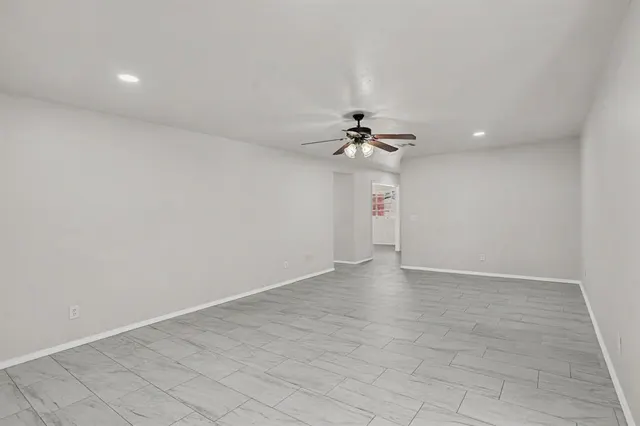Photo 4 — 1716 N Fordson Avenue, Bethany, OK 73008