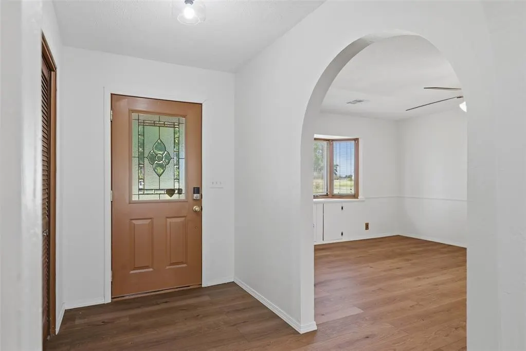 Photo 2 — 103 Skyline Hills, Perry, OK 73077