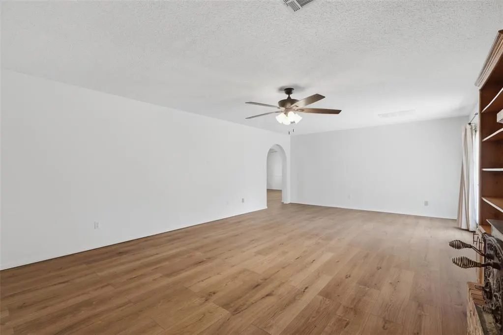 Photo 10 — 103 Skyline Hills, Perry, OK 73077