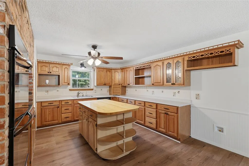 Photo 12 — 103 Skyline Hills, Perry, OK 73077