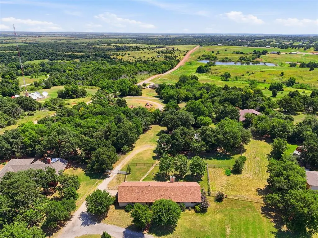 Photo 35 — 103 Skyline Hills, Perry, OK 73077