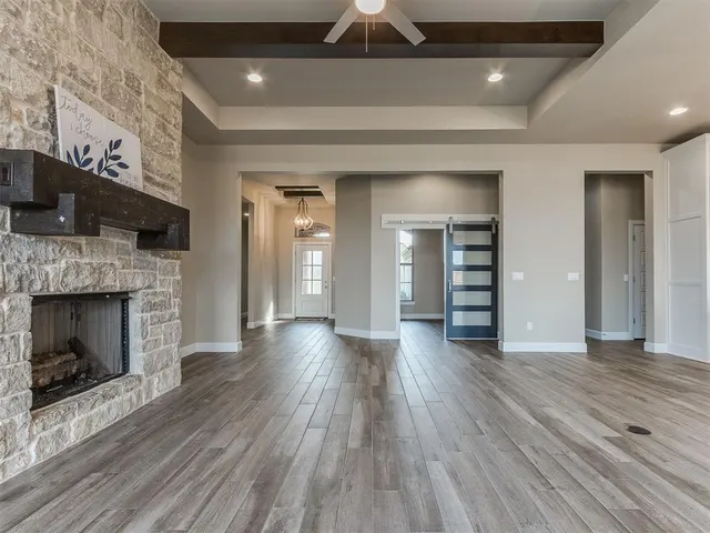 Photo 6 — 3909 Carmona Lakes Drive, Oklahoma City, OK 73160