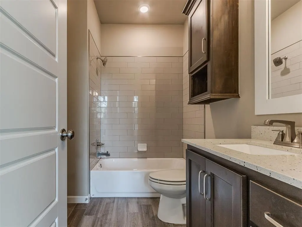 Photo 43 — 3909 Carmona Lakes Drive, Oklahoma City, OK 73160