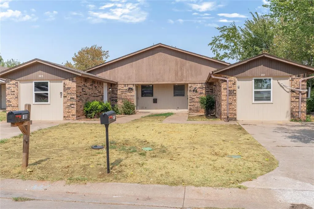 Front exterior — 203 Windsor Way, Midwest City, OK 73110