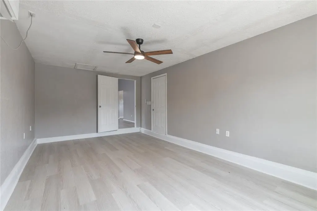 Photo 13 — 203 Windsor Way, Midwest City, OK 73110
