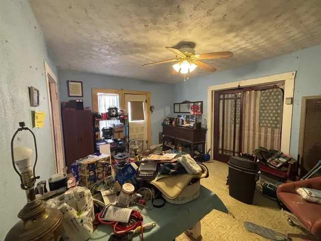 Photo 8 — 713 NW Dearborn Avenue, Lawton, OK 73507