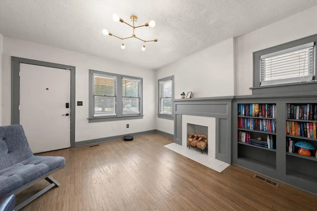 Photo 3 — 2345 NW 19th Street, Oklahoma City, OK 73107