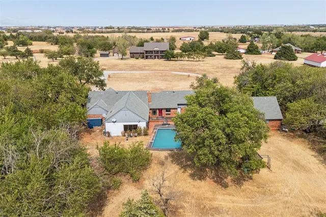 Photo 4 — 4610 NE Trails End Street, Piedmont, OK 73078