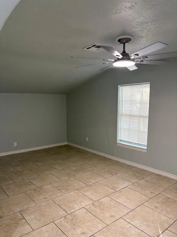 Photo 9 — 1813 NW Pollard Avenue, Lawton, OK 73507