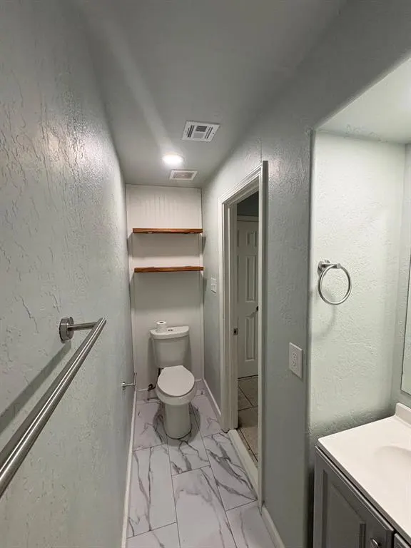 Photo 18 — 1813 NW Pollard Avenue, Lawton, OK 73507