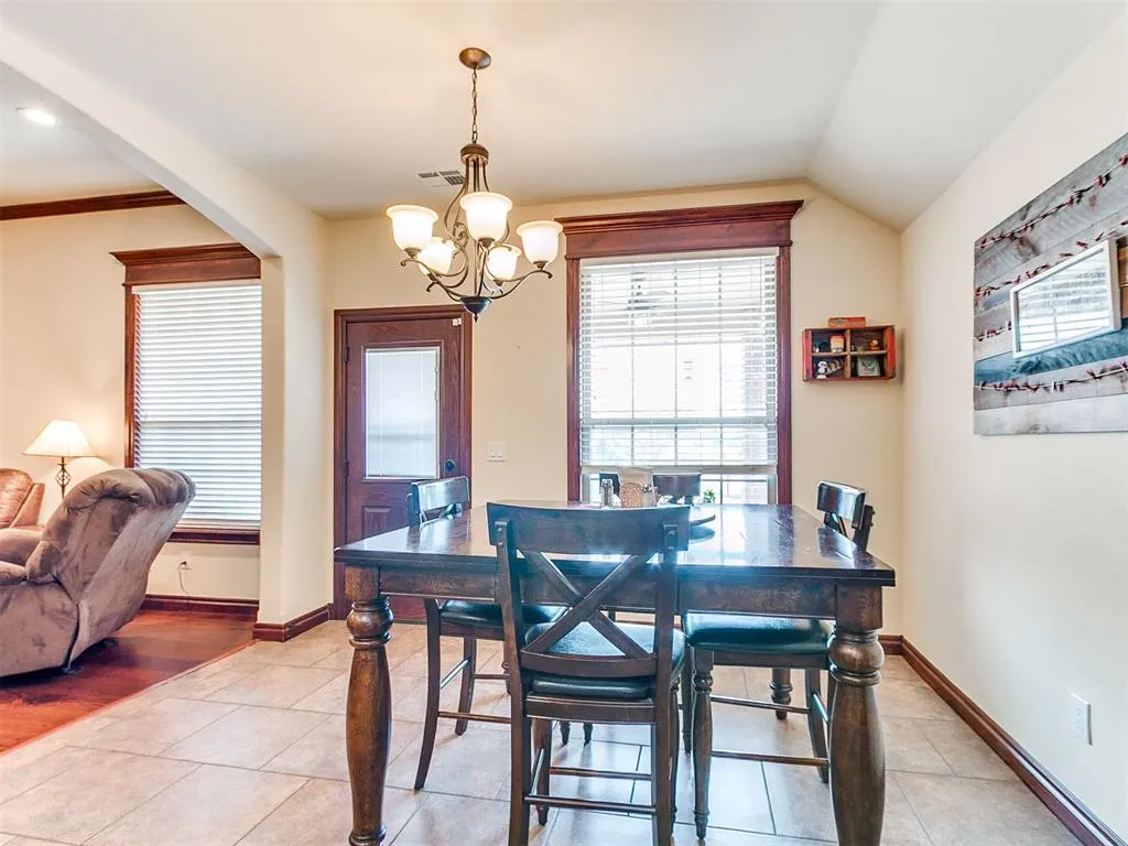 Photo 10 — 1670 Meadow Creek Circle, Newcastle, OK 73065