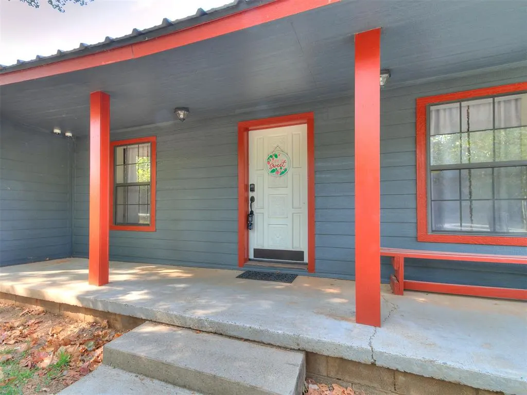 Photo 2 — 7701 S Banner Road, Lexington, OK 73051