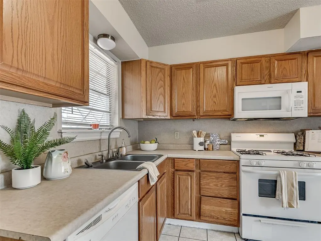 Photo 19 — 133 SW 64th Terrace, Oklahoma City, OK 73139