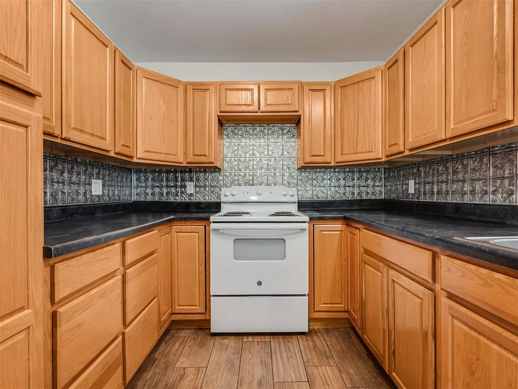 Photo 7 — 908 Buck Drive, Shawnee, OK 74801