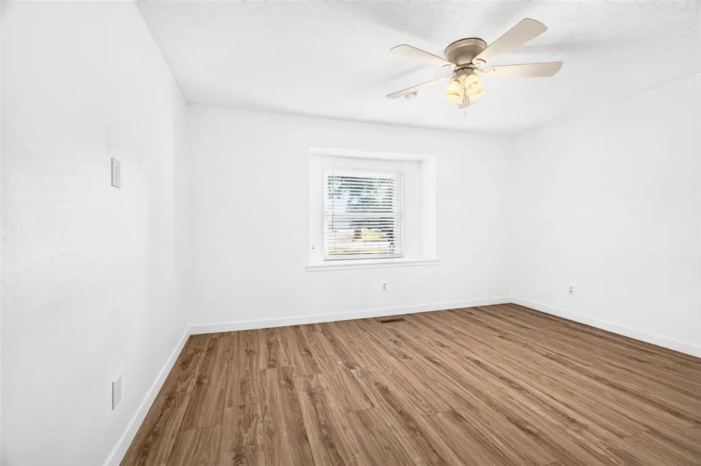 Photo 19 — 9909 S Allen Drive, Oklahoma City, OK 73139