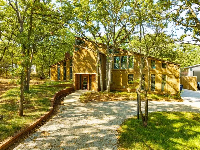 Photo 3 — 30 Pam Drive, Shawnee, OK 74804